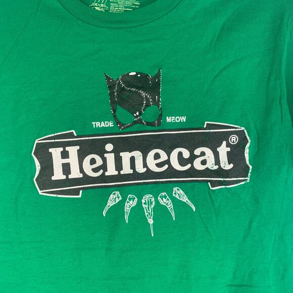 Tee Villain Heinecat tshirt Heineken Catwoman Batman ringspun cotton medium - Picture 1 of 5